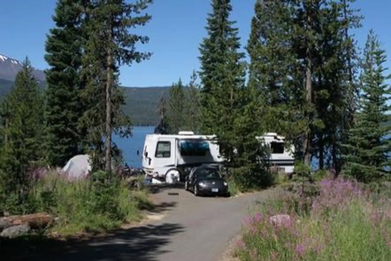 Diamond Lake Campground
