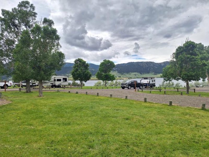 Lakeview from center of campground